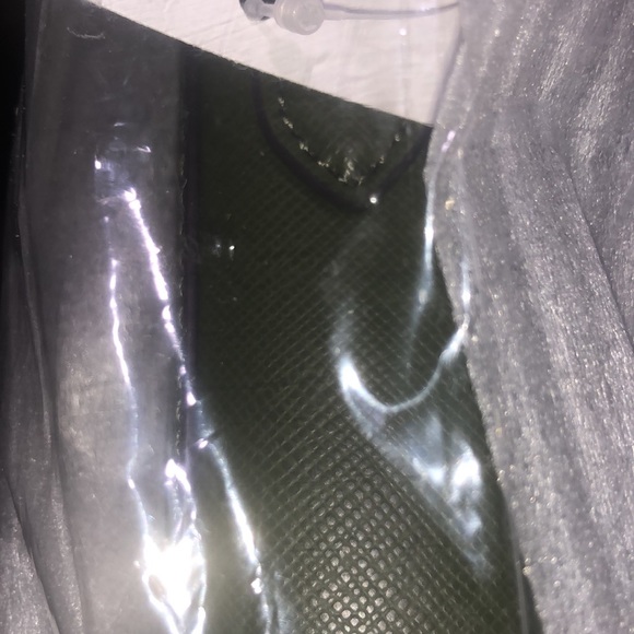 ♠️ kate spade ♠️ Rory Saffiano Crossbody Bag, Enchanted Green - Picture 8 of 10